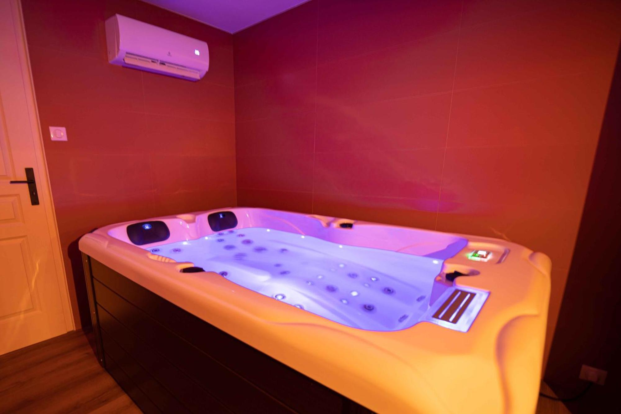 Suite & Spa Privatif Domaine Des Demoiselles Hauteville  Exterior foto